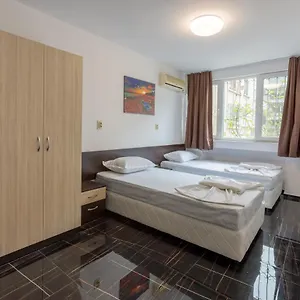 Homestay за гости пиротска 39