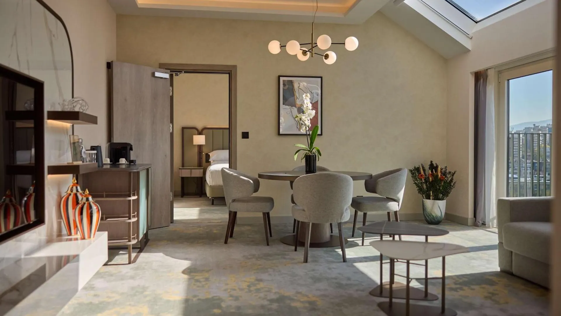 Hilton Sofia Hotel 5*,  Bulgaria